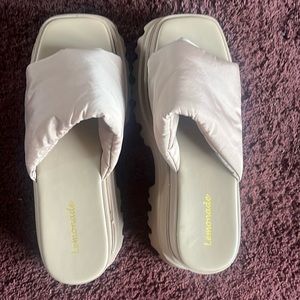 Lemonade slides size 8, beige